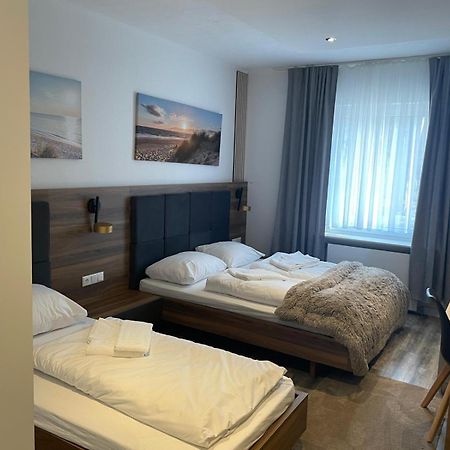 Hotel Ambiente Soltau Esterno foto
