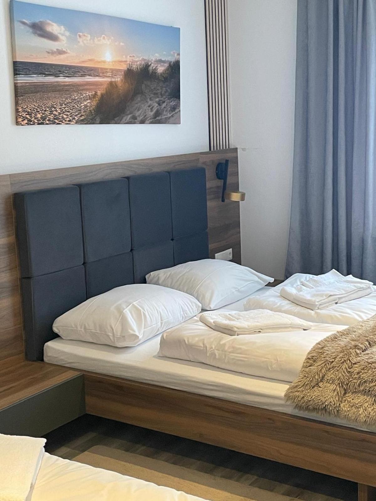 Hotel Ambiente Soltau Esterno foto