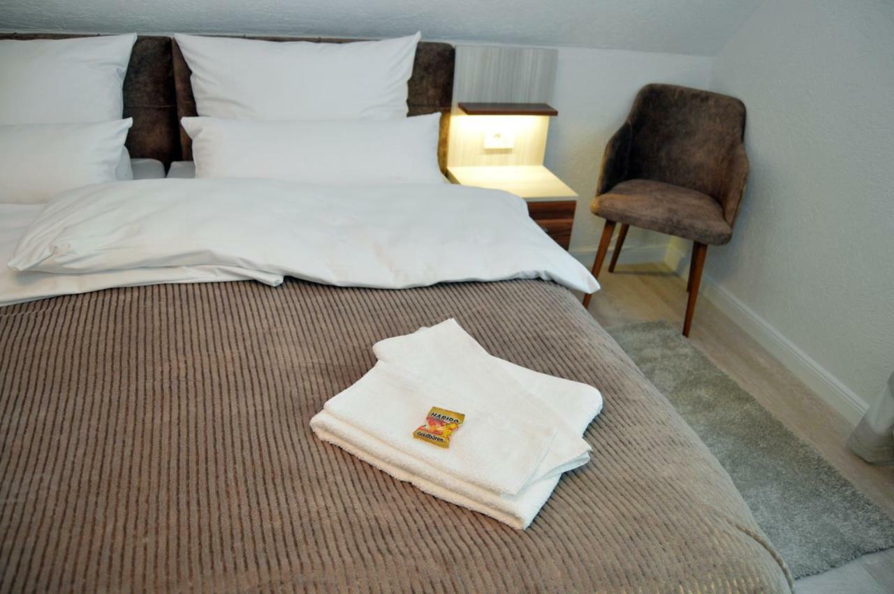 Hotel Ambiente Soltau Esterno foto